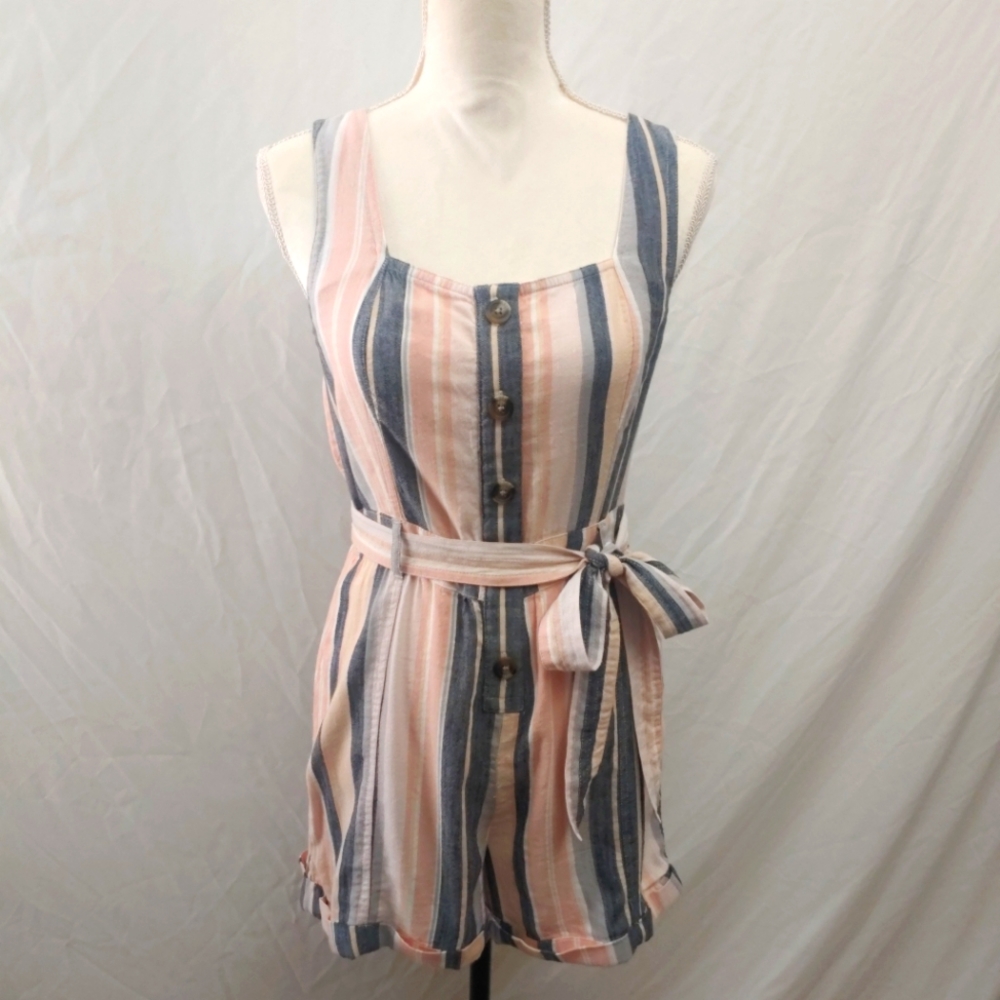 American Eagle Romper Shorts Grey and Coral Striped Women's Size Small